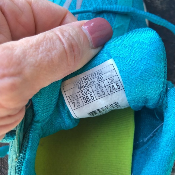 Brooks "PURE CADENCE" blue and white athletic shoes size 7.5 - Picture 5 of 9